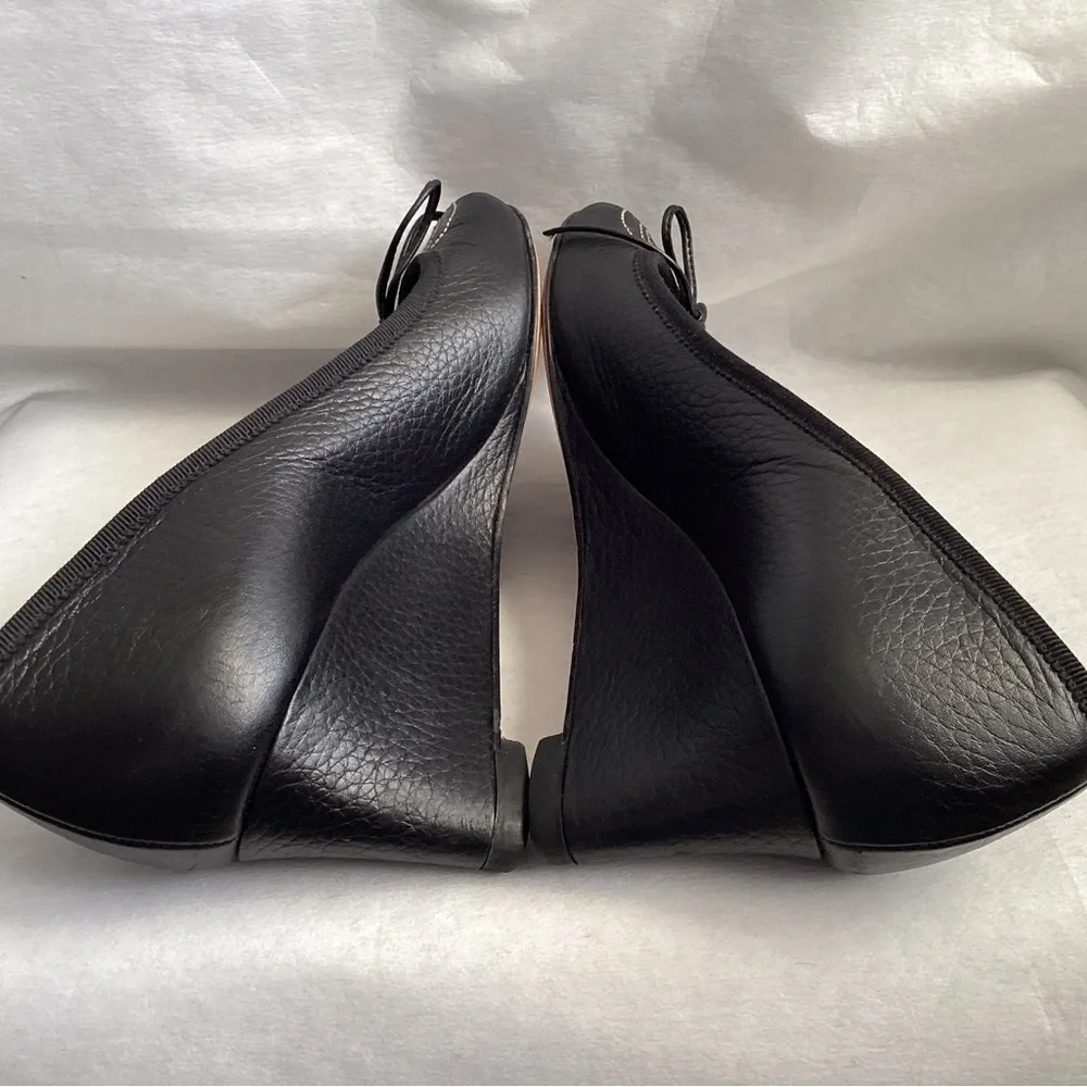 Authentic Gucci Cellarius Peep-Toe Wedge, Size 5.5 - Picture 7 of 12